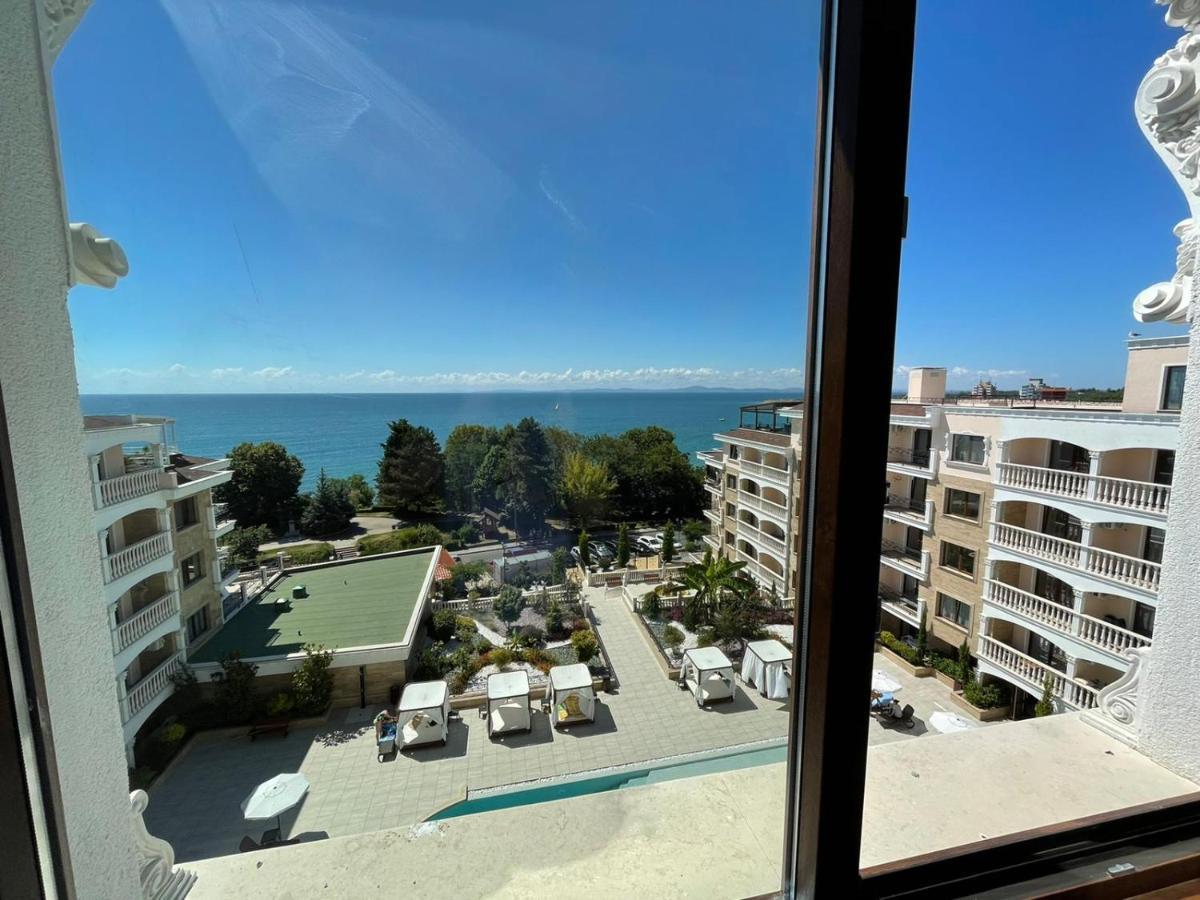 Luxury Penthouse Apartments At Valencia Gardens Burgas City Exterior foto