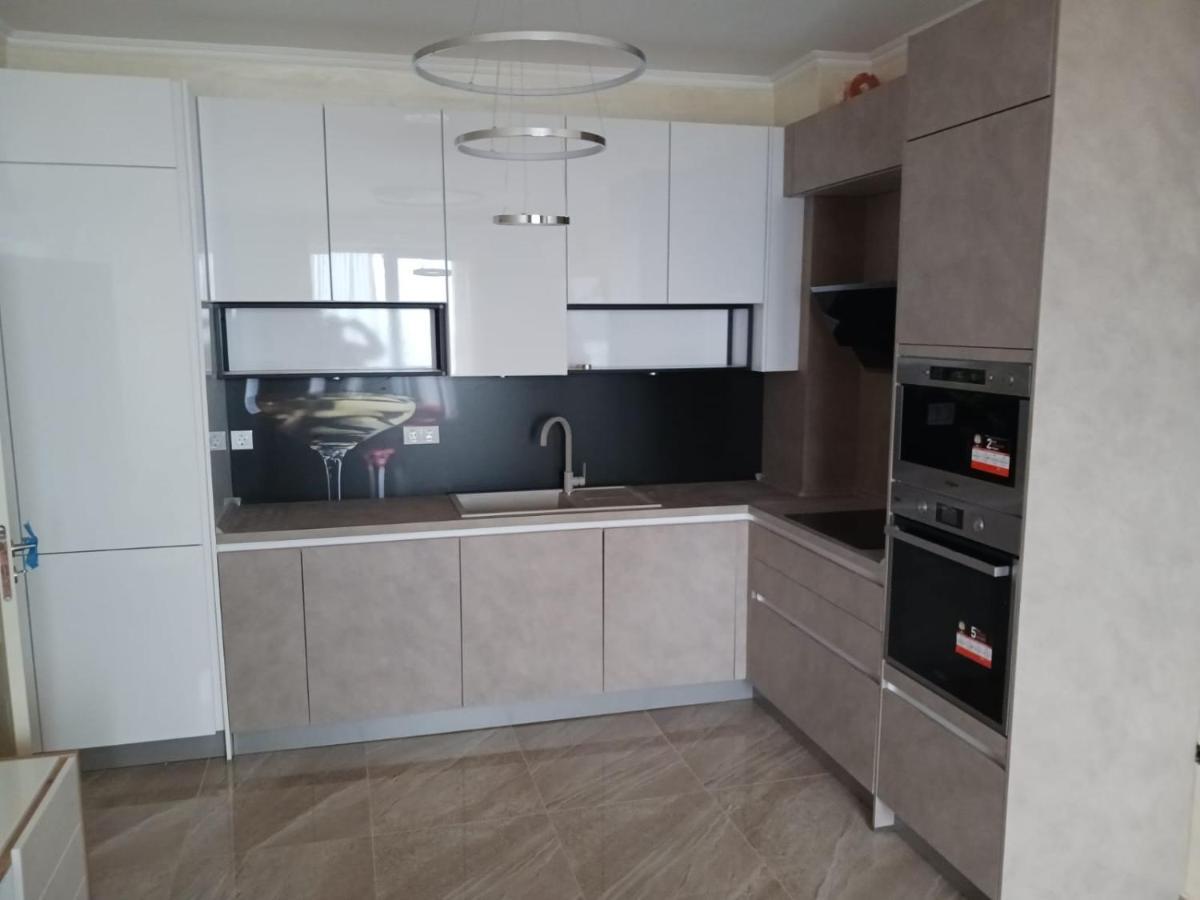 Luxury Penthouse Apartments At Valencia Gardens Burgas City Exterior foto