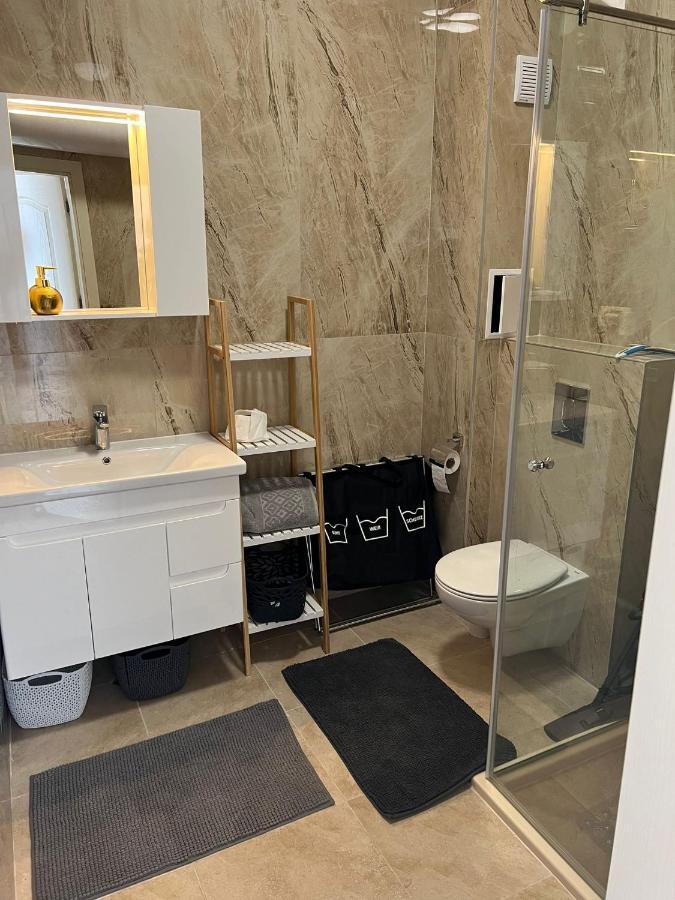 Luxury Penthouse Apartments At Valencia Gardens Burgas City Exterior foto