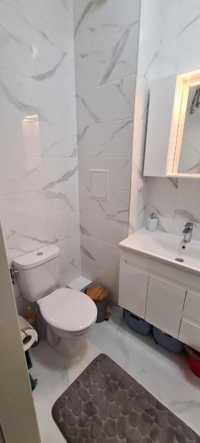 Luxury Penthouse Apartments At Valencia Gardens Burgas City Exterior foto